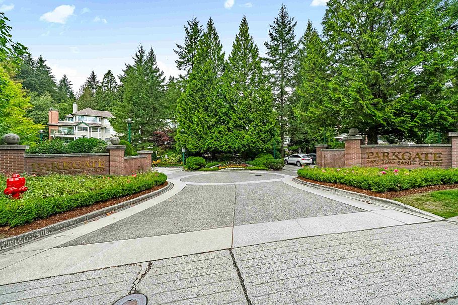 302 3670 Banff Court North Vancouver, BC - 36