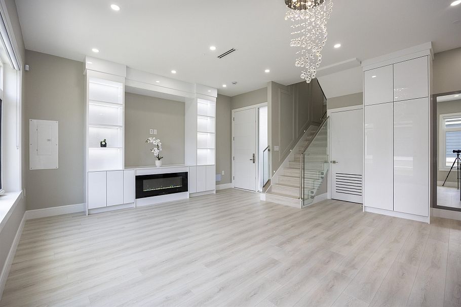 2 5808 Lanark Street Vancouver, BC - 6