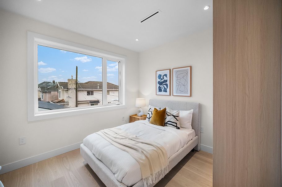 1671 E 31st Avenue Vancouver, BC - 9