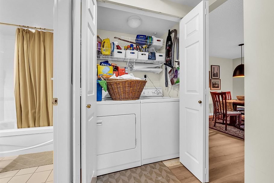 302 3670 Banff Court North Vancouver, BC - 18