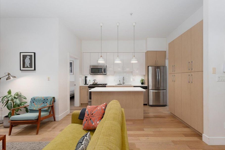 352 E 7th Avenue Vancouver, BC - 12