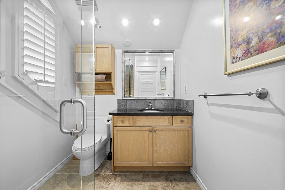 1928 W 13th Avenue Vancouver, BC - 31