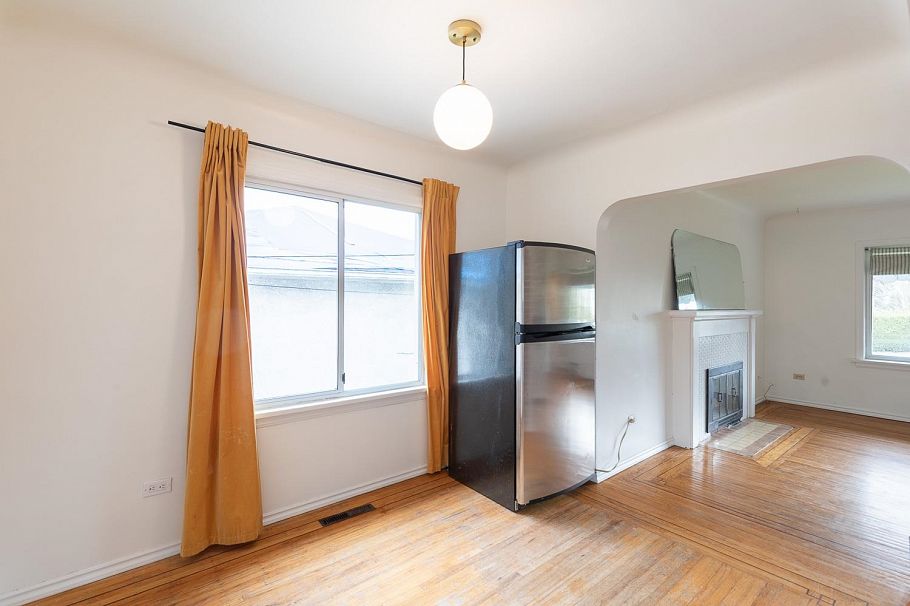 21 E 41st Avenue Vancouver, BC - 20