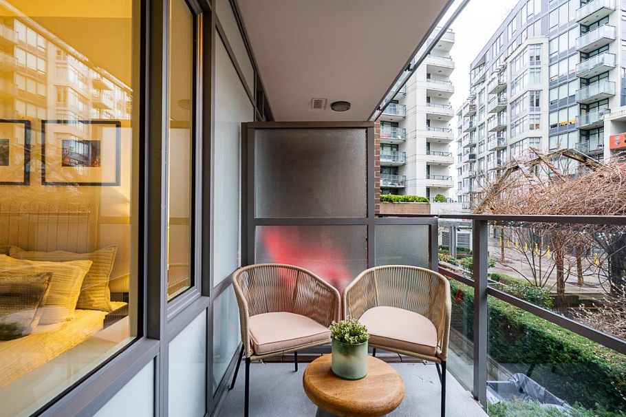 213 110 Switchmen Street Vancouver, BC - 26