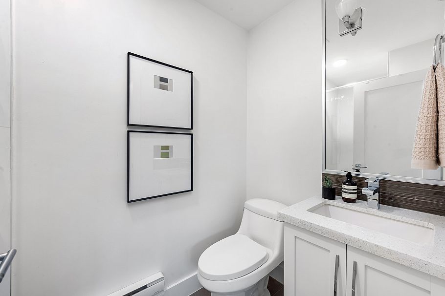 323 E 7th Avenue Vancouver, BC - 17