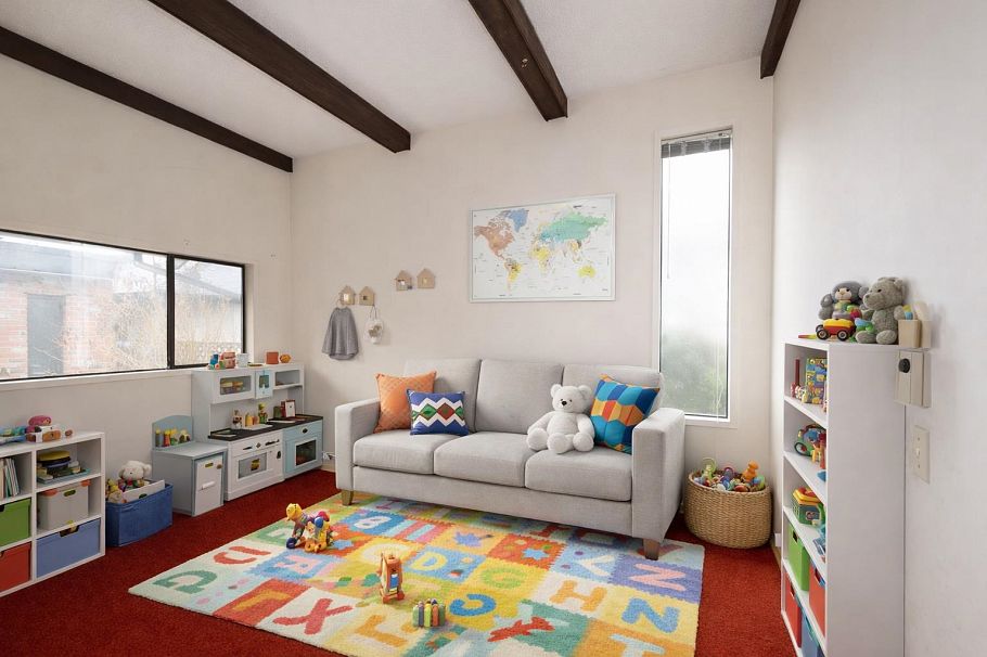 3812 W 24th Avenue Vancouver, BC - 17