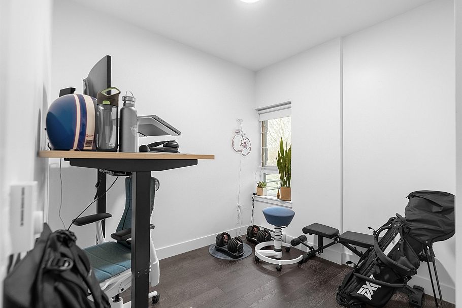 405 2666 Duke Street Vancouver, BC - 17