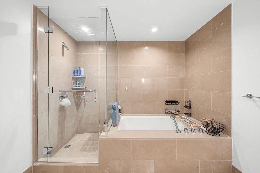 3001 1111 Alberni Street Vancouver, BC - 18