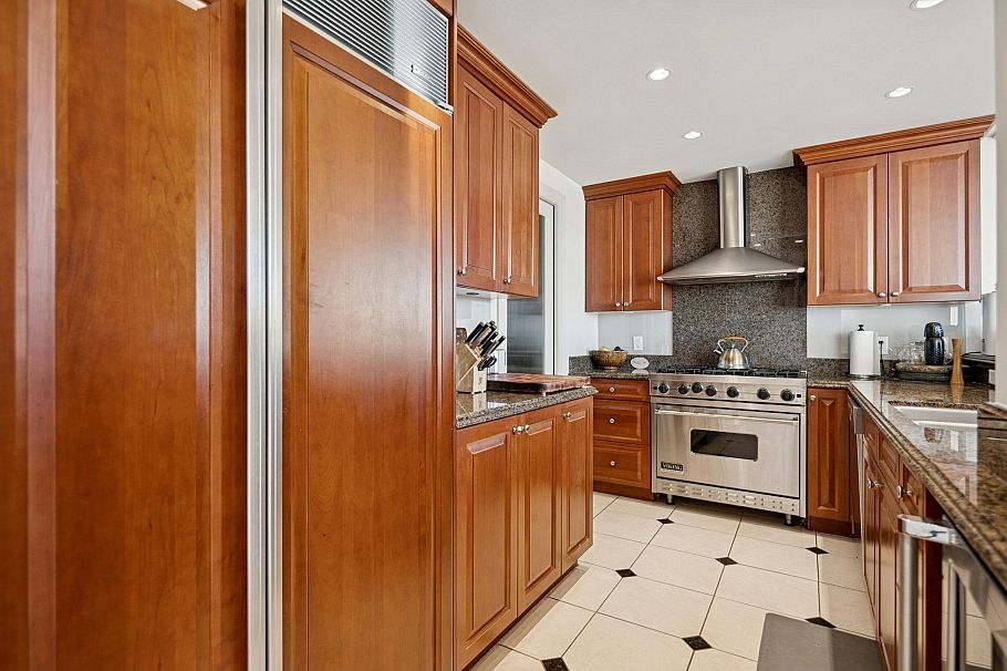 2302 428 Beach Crescent Vancouver, BC - 10