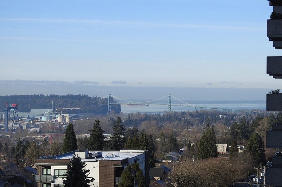 801 120 W 16th Street North Vancouver, BC - 1