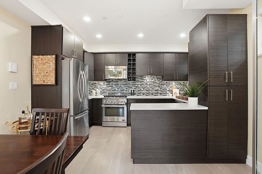 4 1851 Adanac Street Vancouver, BC - 10