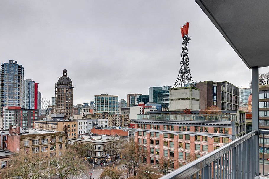 1102 66 W Cordova Street Vancouver, BC - 22