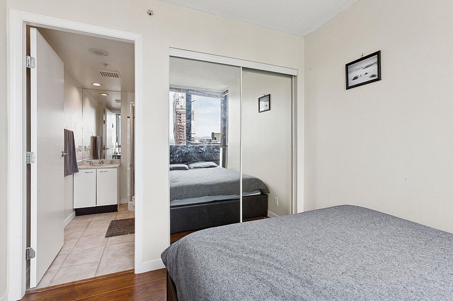 2007 1331 Alberni Street Vancouver, BC - 11