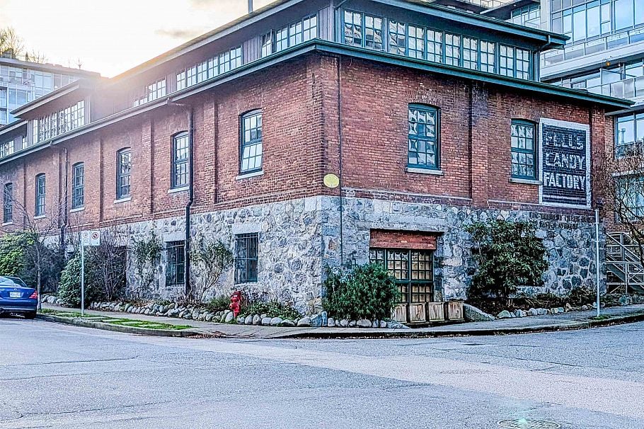 11 280 East 6th Avenue Vancouver, BC - 2