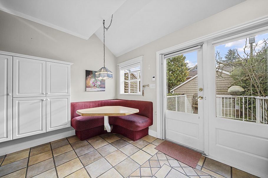 1928 W 13th Avenue Vancouver, BC - 13