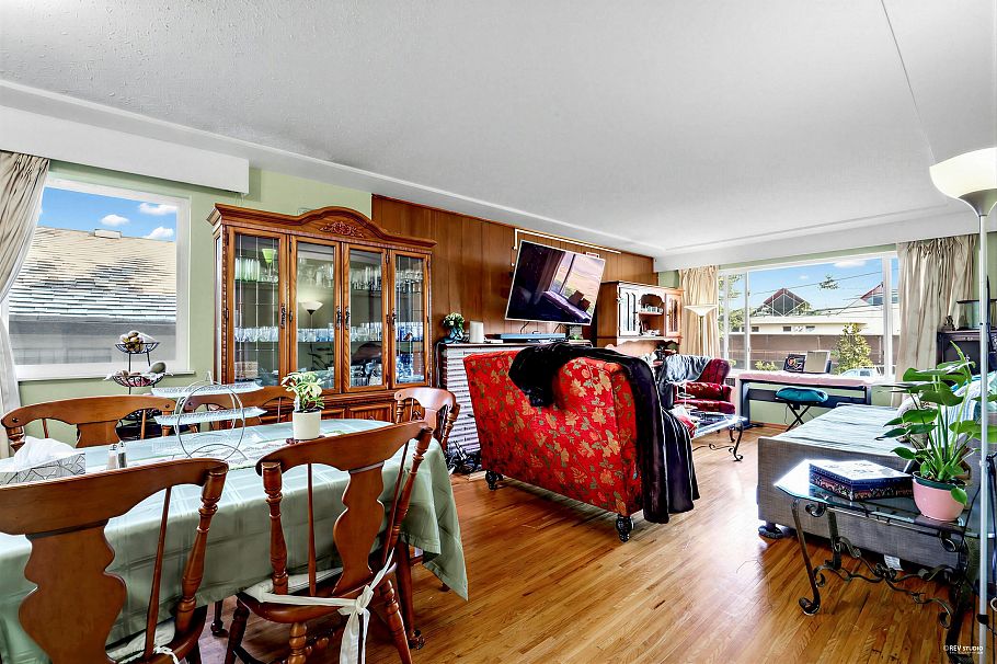 3091 Renfrew Street Vancouver, BC - 5