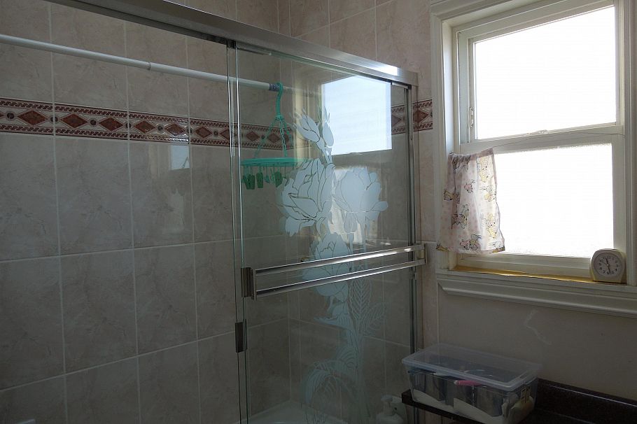 2848 Victoria Drive Vancouver, BC - 8