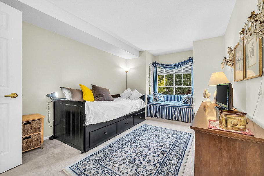 302 3670 Banff Court North Vancouver, BC - 19