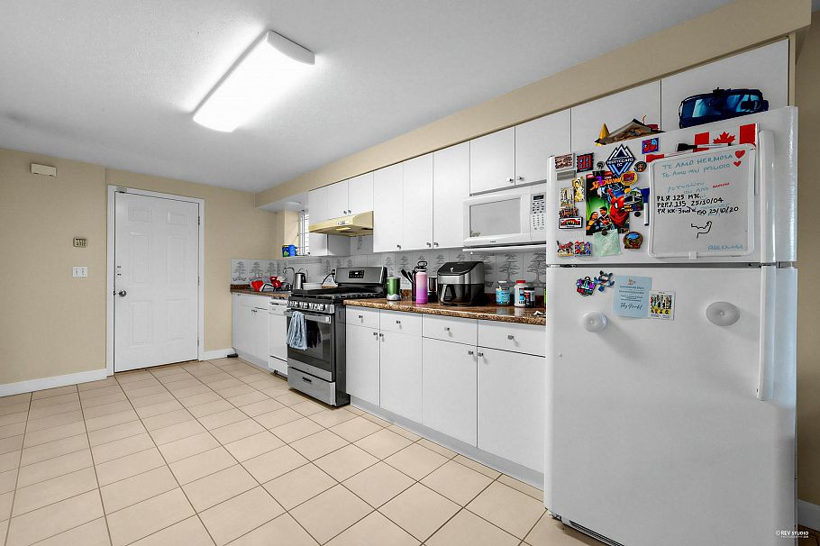 3091 Renfrew Street Vancouver, BC - 25