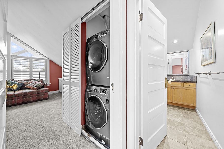 1928 W 13th Avenue Vancouver, BC - 30