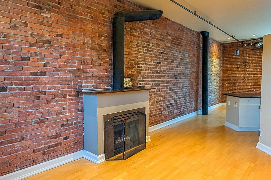 11 280 East 6th Avenue Vancouver, BC - 5