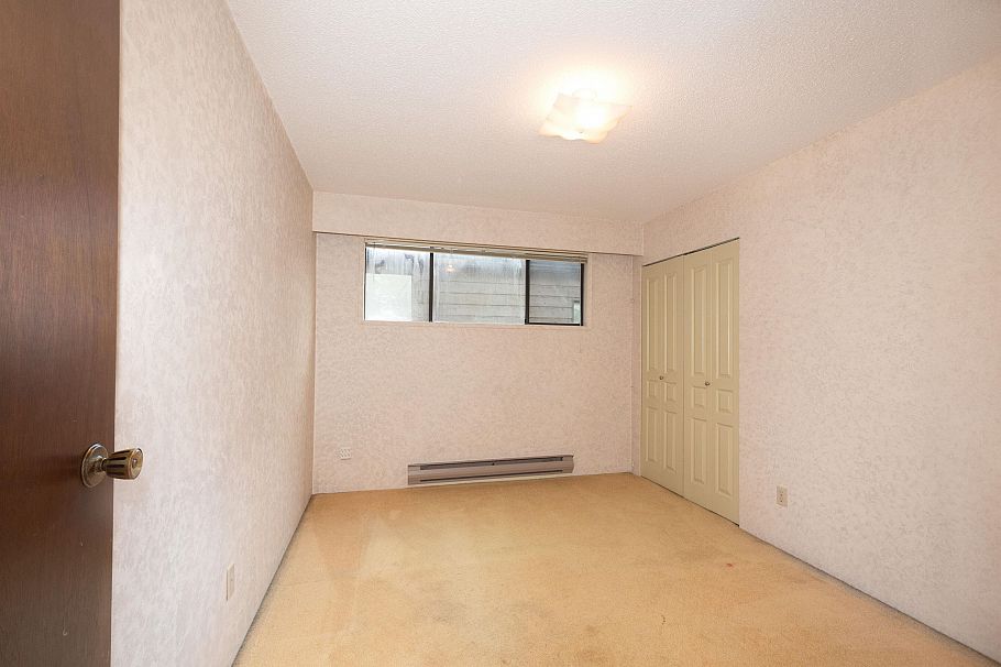 3812 W 24th Avenue Vancouver, BC - 26