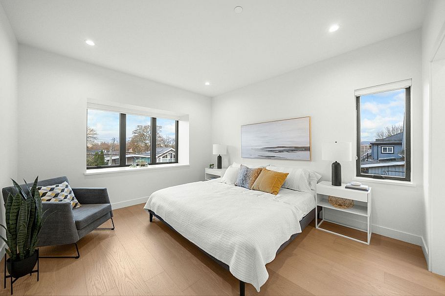 2 2247 Parker Street Vancouver, BC - 14