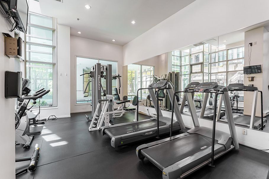 306 1328 W Pender Street Vancouver, BC - 27