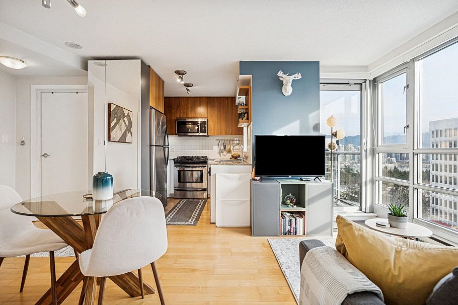 901 1030 W Broadway Street Vancouver, BC - 11