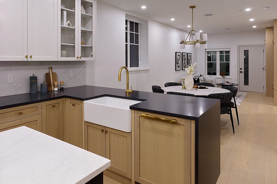 2540 Grant Street Vancouver, BC - 6