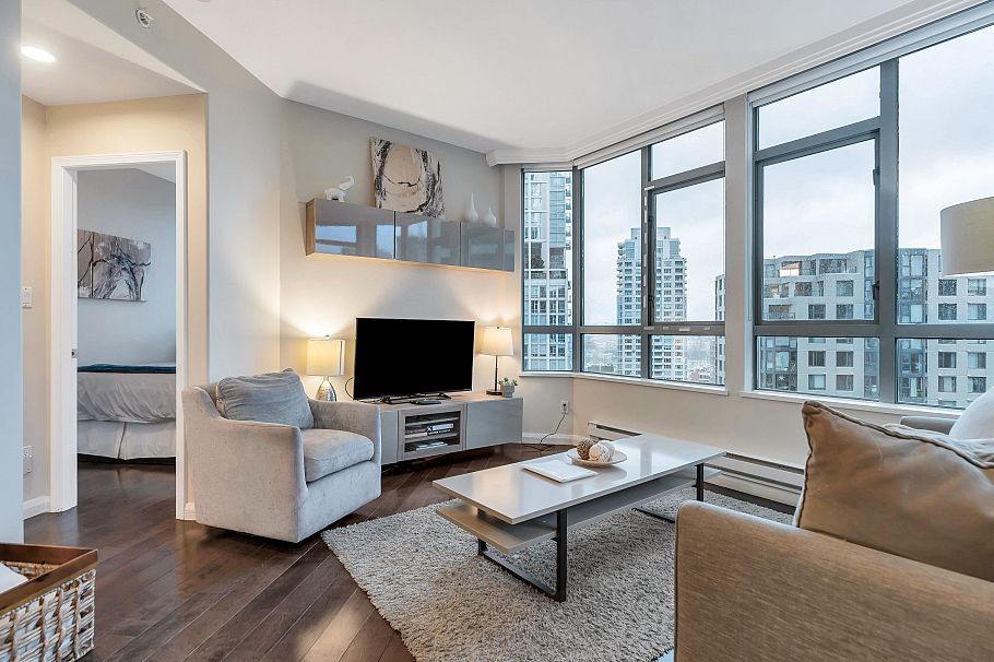 1306 1383 Howe Street Vancouver, BC - 2