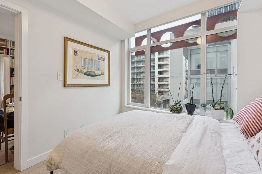 502 111 E 1st Avenue Vancouver, BC - 20