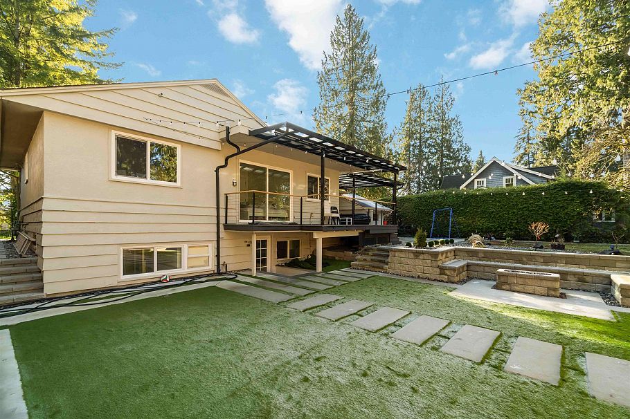 3837 Sunnycrest Drive North Vancouver, BC - 29