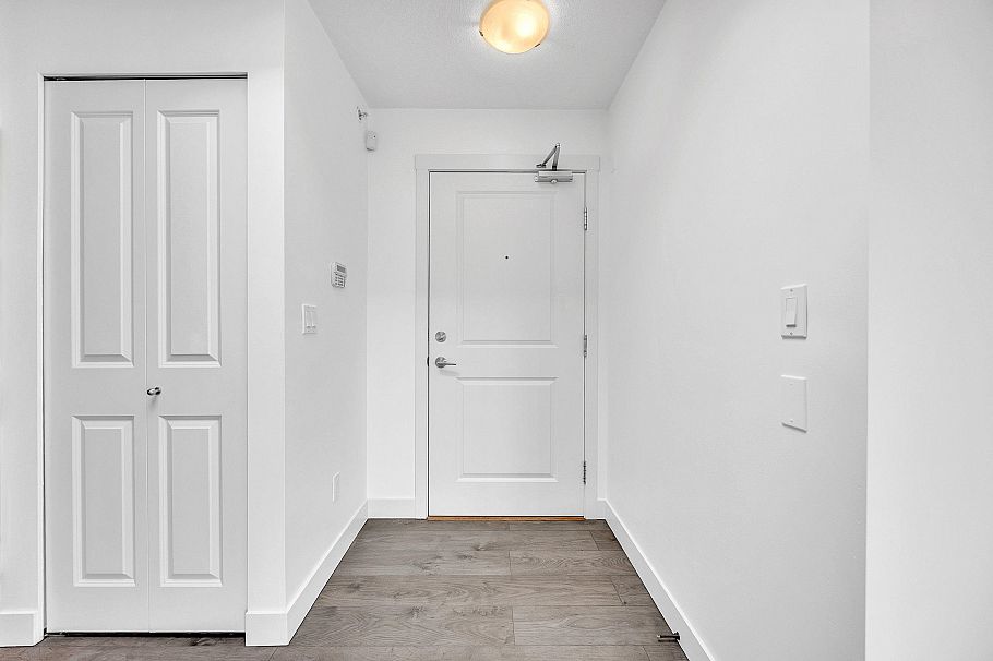 PH3 1533 E 8th Avenue Vancouver, BC - 23