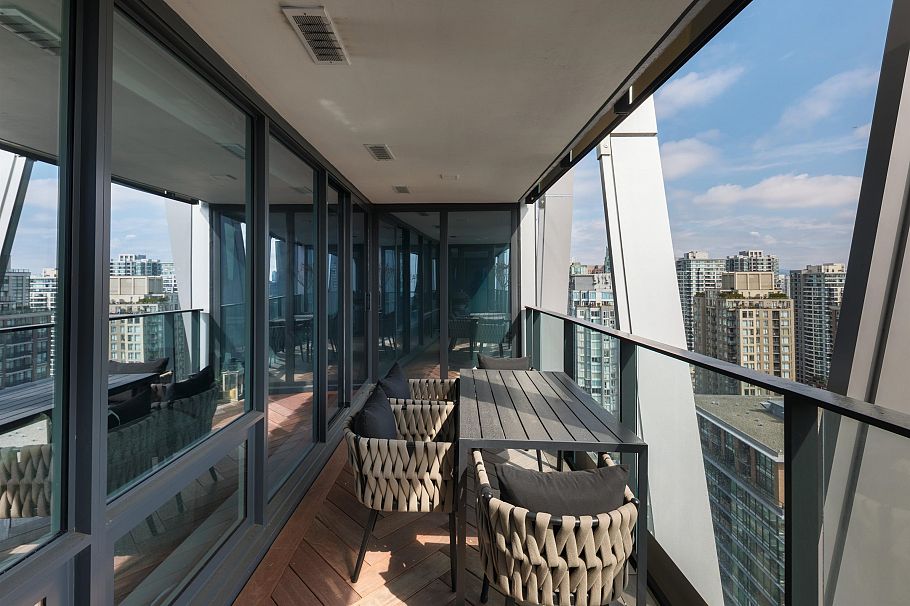 2504 1111 Richards Street Vancouver, BC - 30