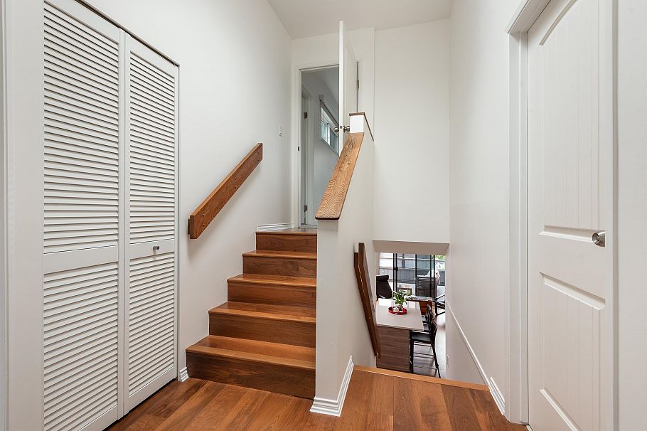 1915 Chesterfield Avenue North Vancouver, BC - 24