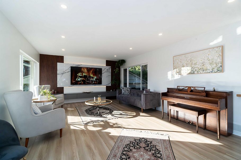 3837 Sunnycrest Drive North Vancouver, BC - 10