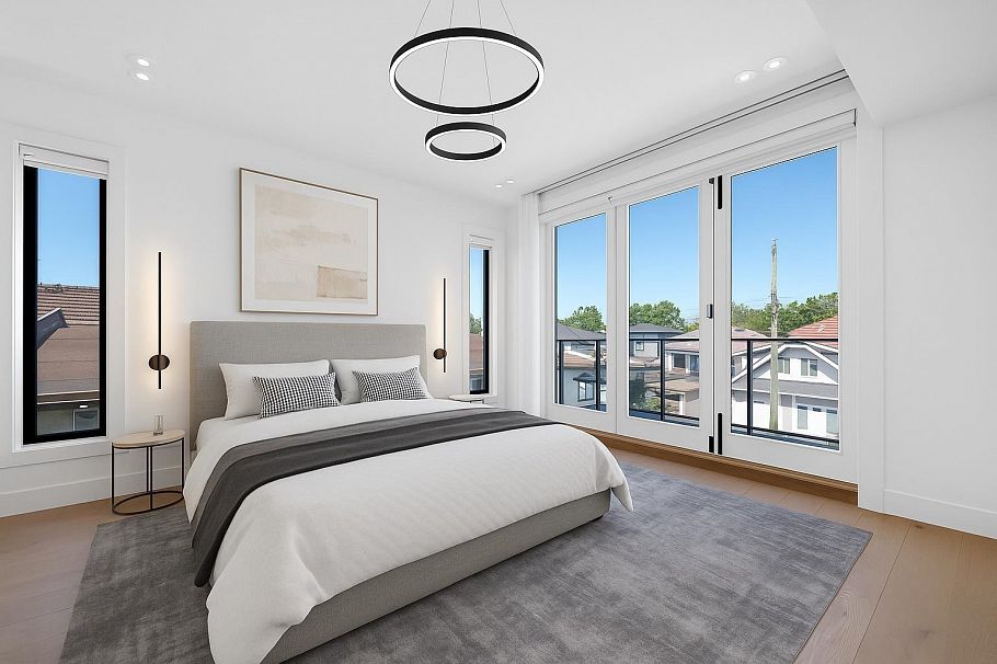 2111 E 46th Avenue Vancouver, BC - 13