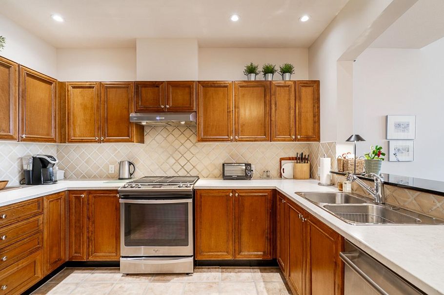 402 2175 Salal Drive Vancouver, BC - 7