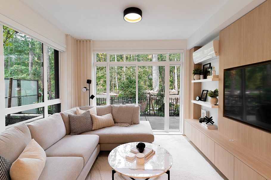 128 2050 Glenaire Drive North Vancouver, BC - 8