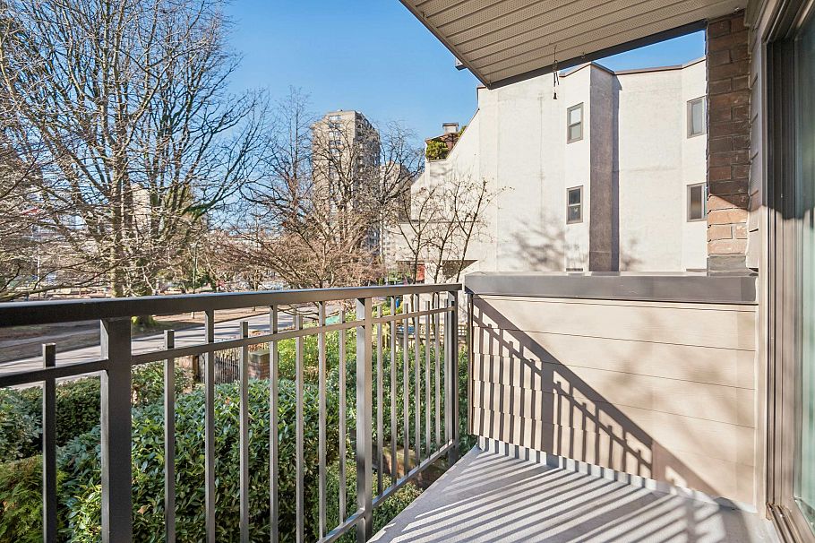 202 1157 Nelson Street Vancouver, BC - 27