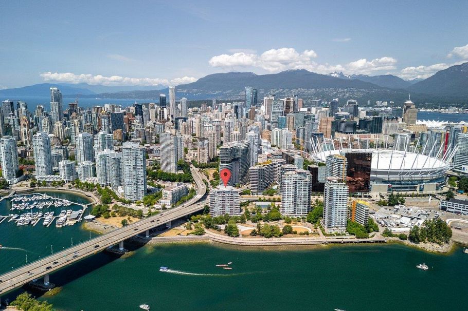 1006 980 Cooperage Way Vancouver, BC - 1