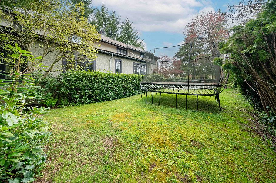 1610 Wesbrook Crescent Vancouver, BC - 34