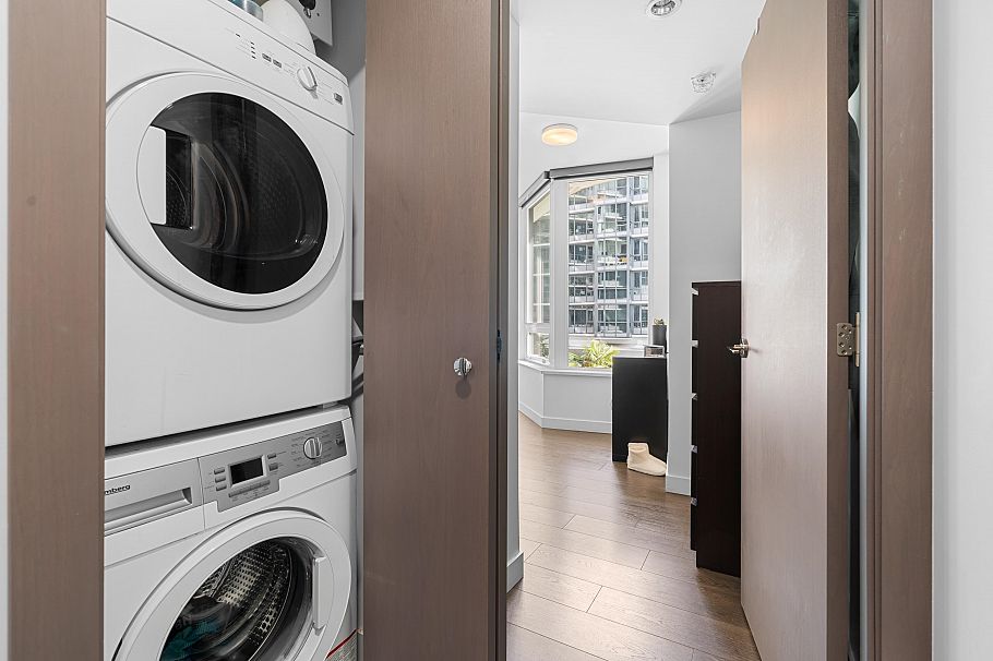 608 68 Smithe Street Vancouver, BC - 18