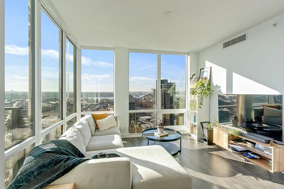 2306 1500 Fern Street North Vancouver, BC - 6