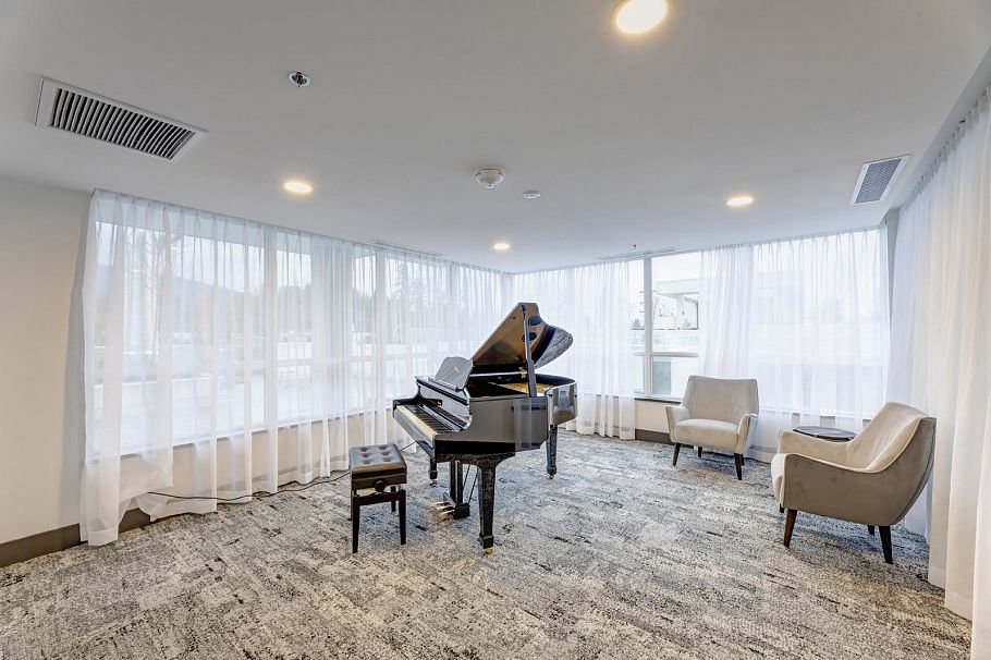 301 1675 Lions Gate Lane North Vancouver, BC - 16