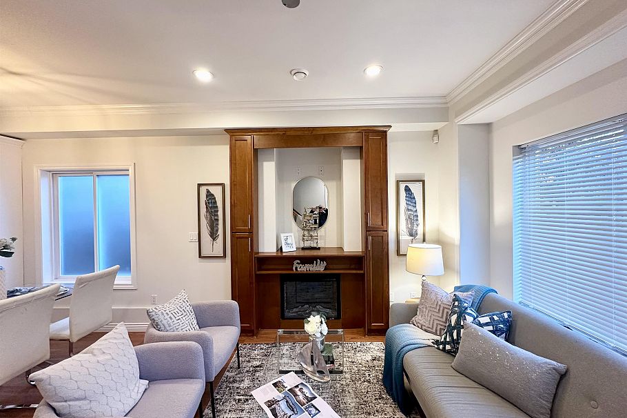 2151 Triumph Street Vancouver, BC - 2