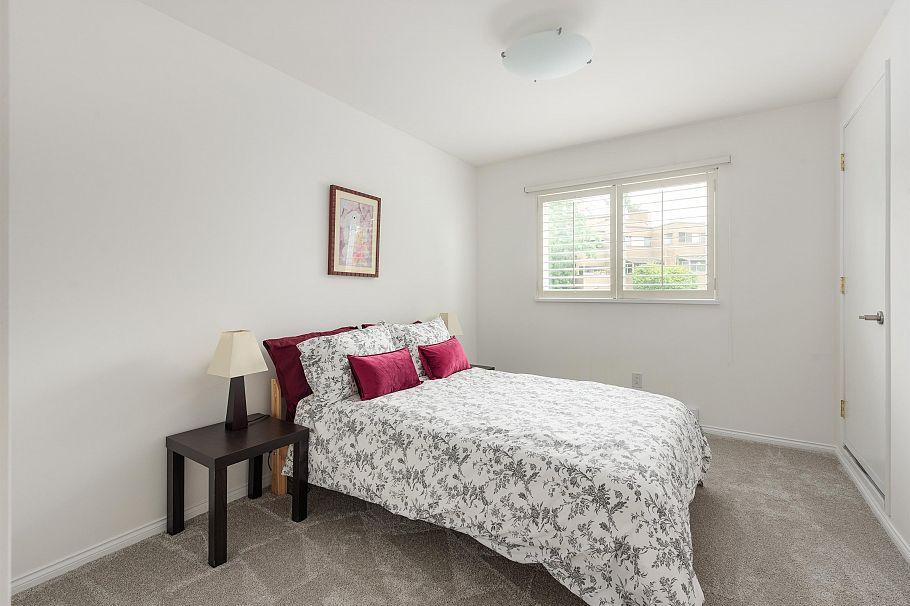 1915 Chesterfield Avenue North Vancouver, BC - 27