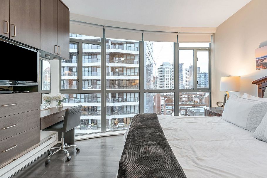 1306 1383 Howe Street Vancouver, BC - 16