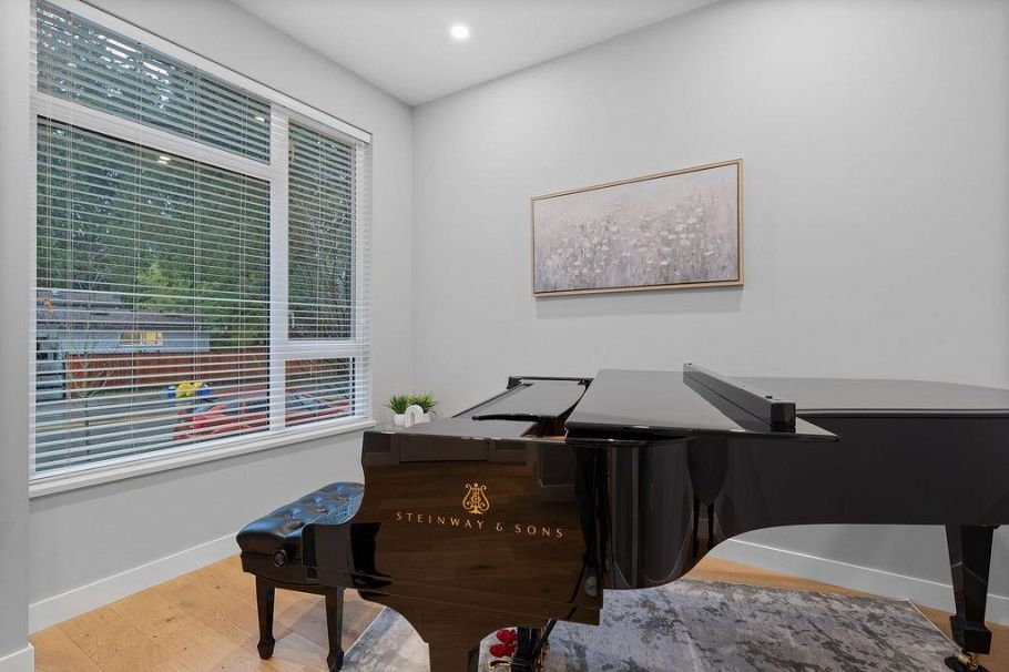 4684 Capilano Road North Vancouver, BC - 18